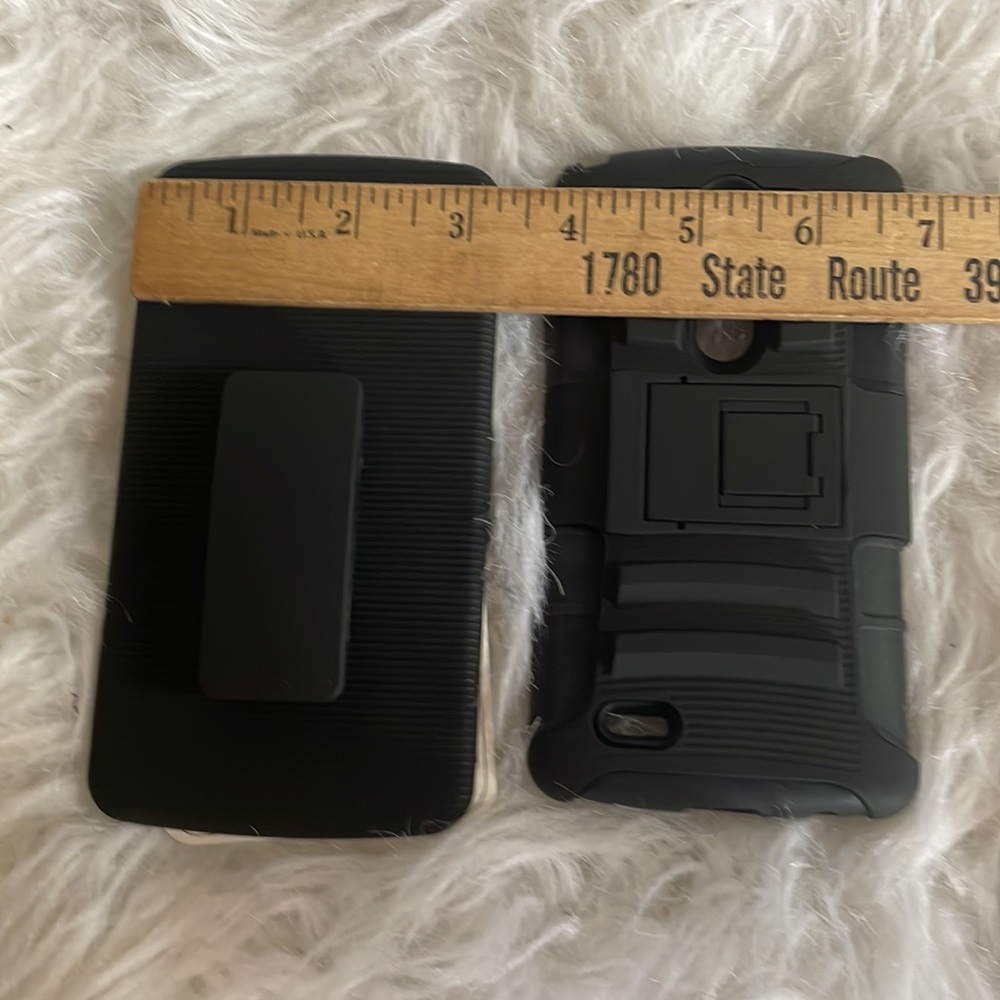 Phone case - Picture 4 of 5